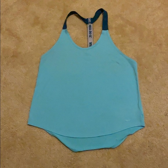 - Nike workout top and shorts-Teal - Picture 2 of 7